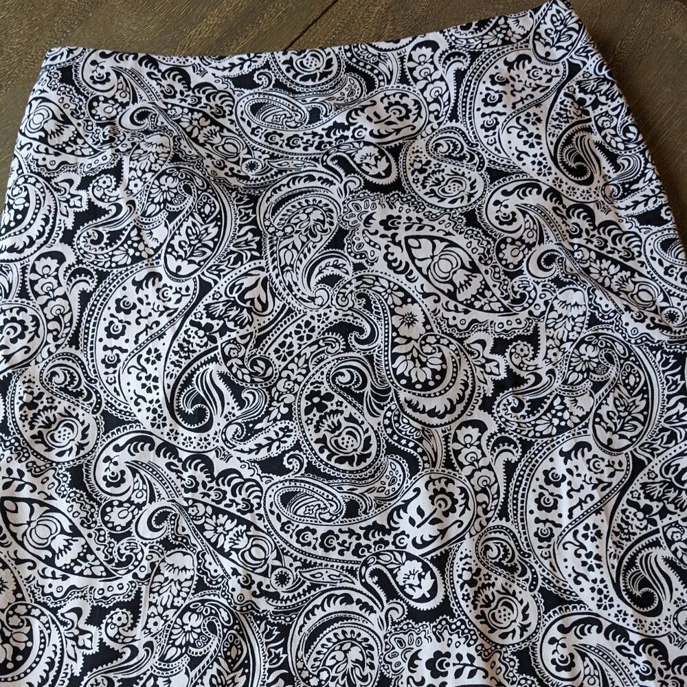Talbots Black and White Cotton Paisley Pencil Skirt, Size 8